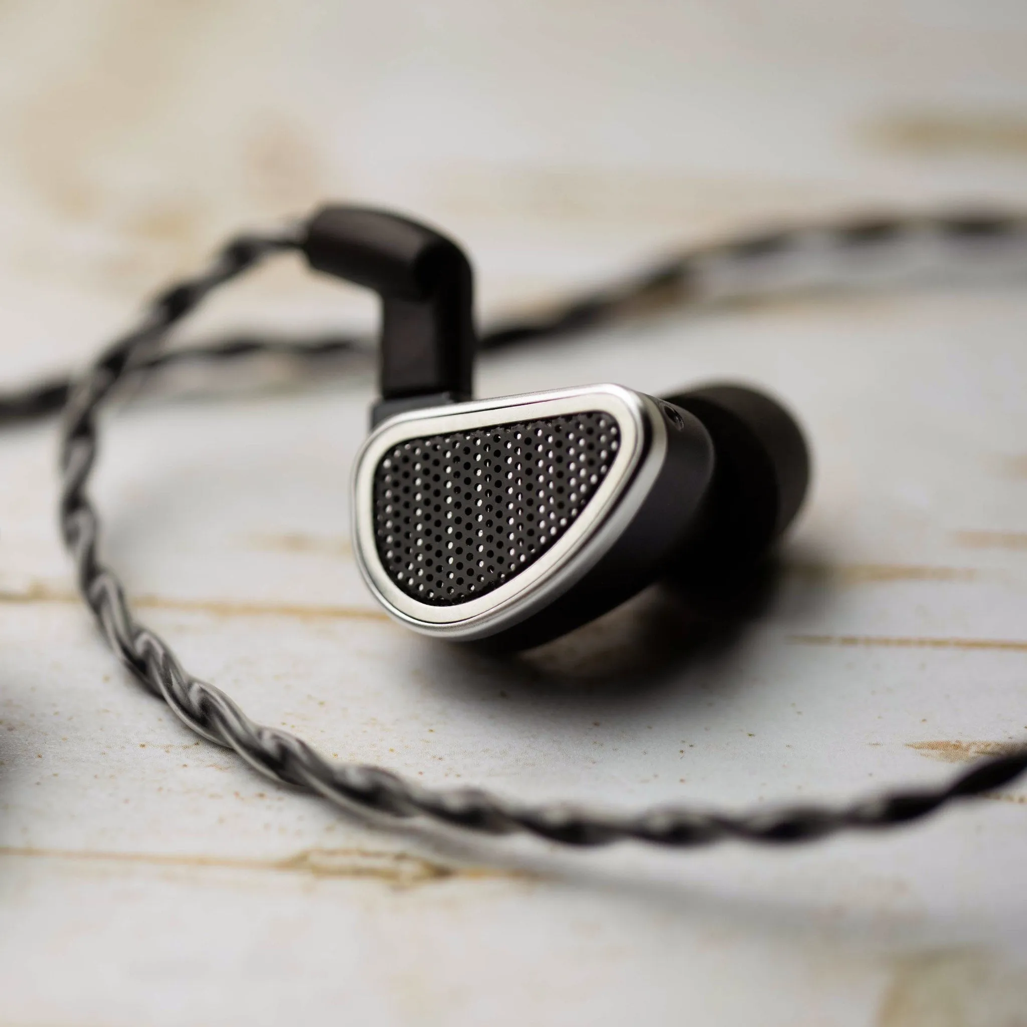 64 Audio Duo | Hybrid Dynamic   Balanced Armature Universal IEMs