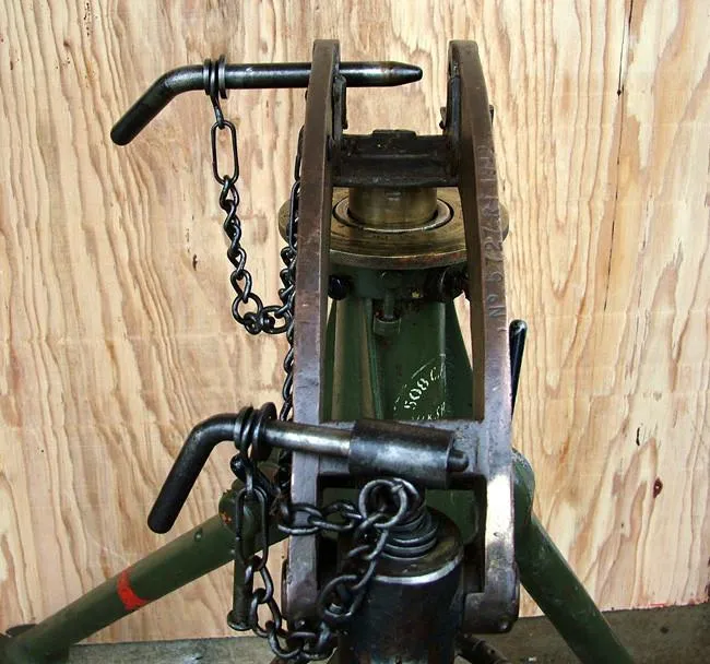 British Vickers MMG Tripod & Crosshead Mount: Late Model