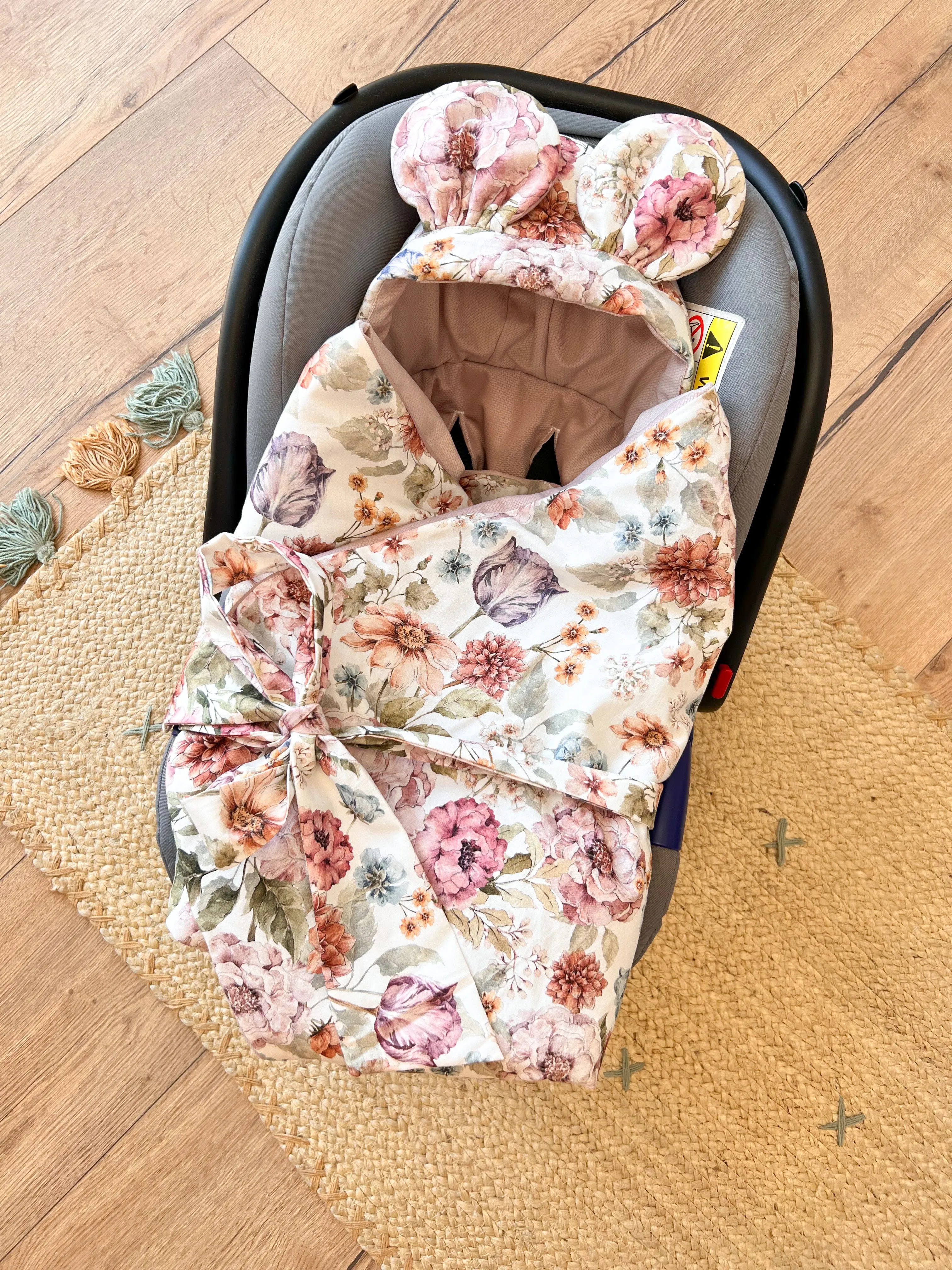 Car Seat Blanket - Velvet & Cotton - The Flower Garden