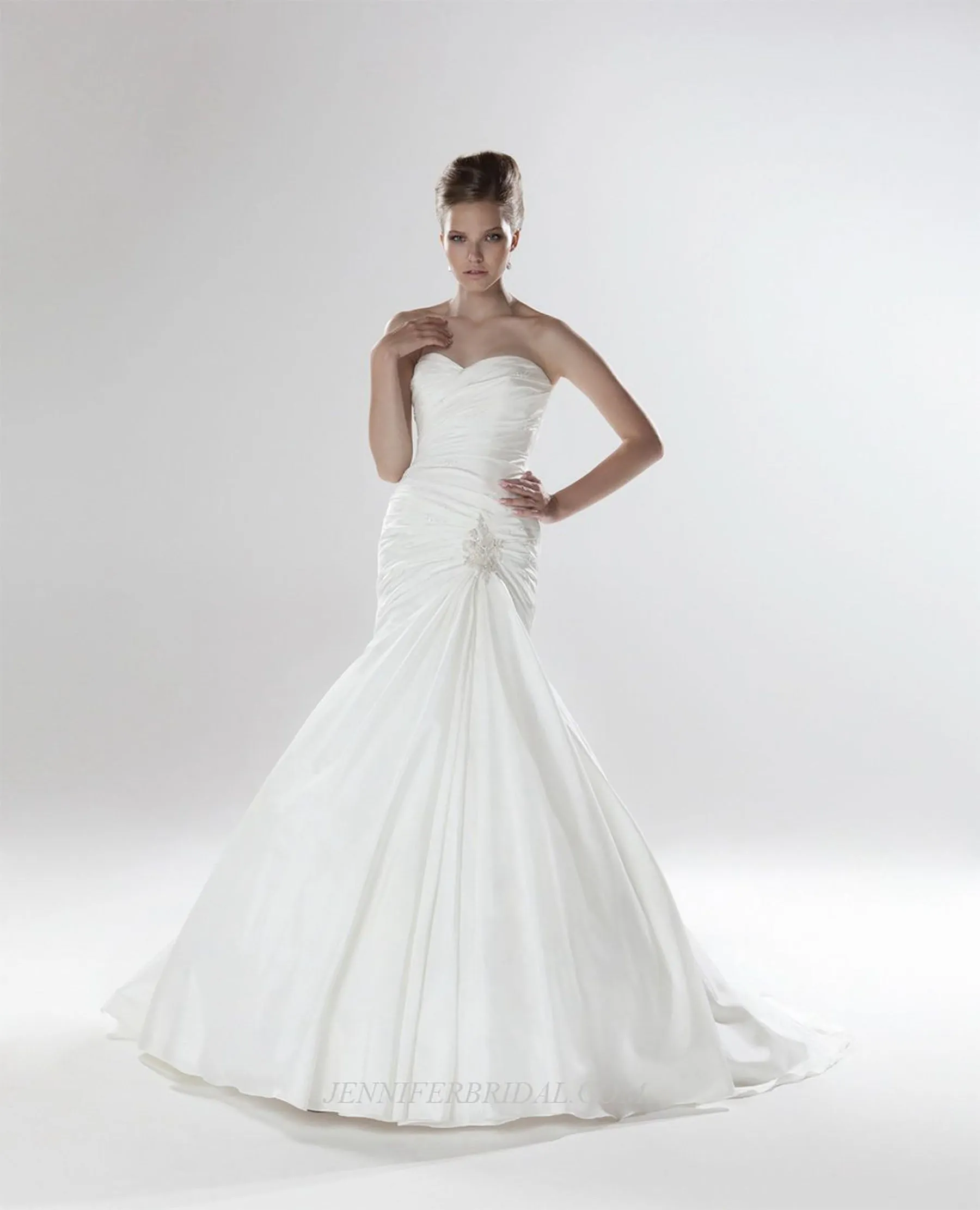 Ellis Bridal 11054