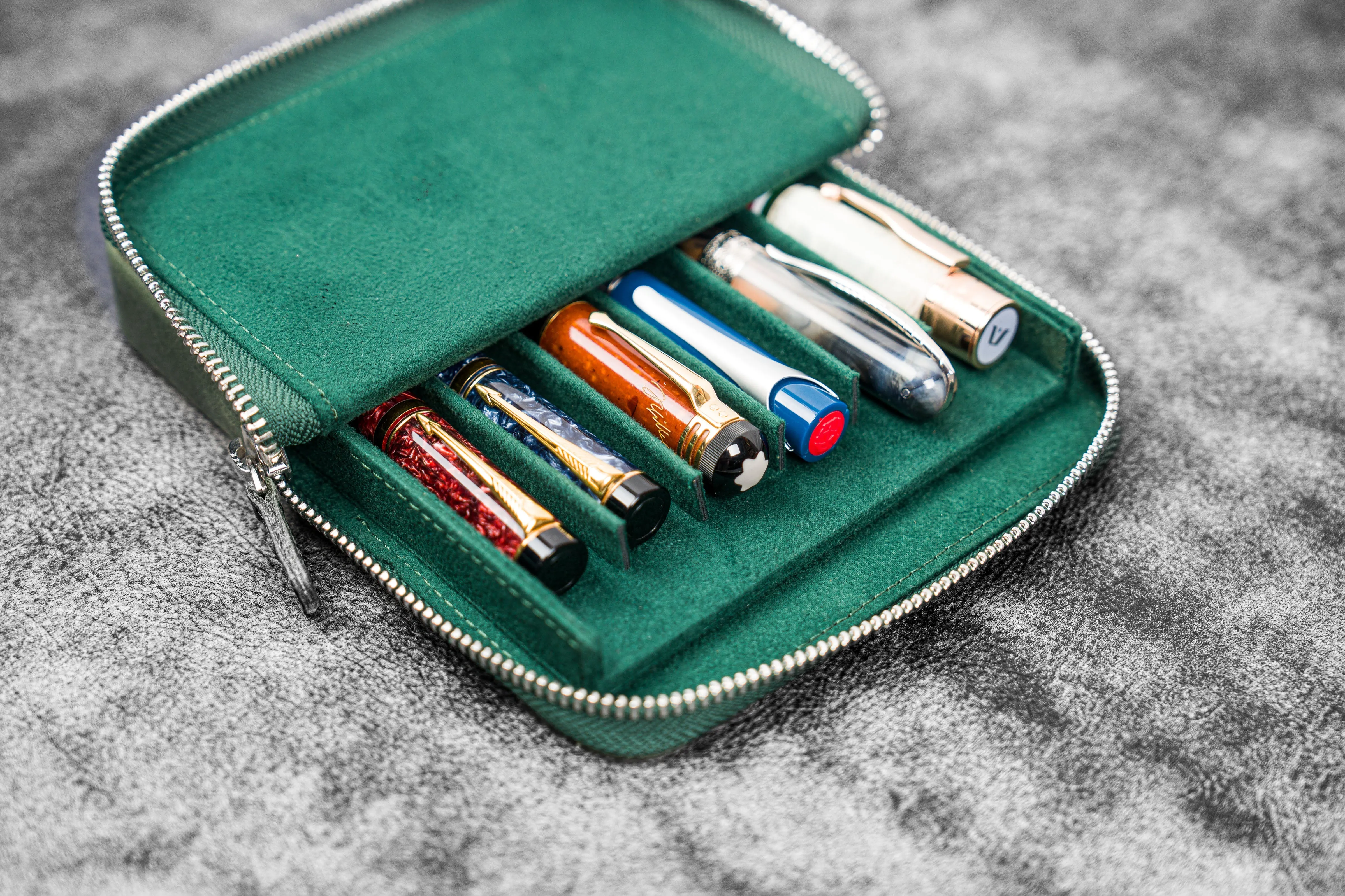 Leather Zippered Magnum Opus 6 Slots Hard Pen Case with Removable Pen Tray - Crazy Horse Forest Green