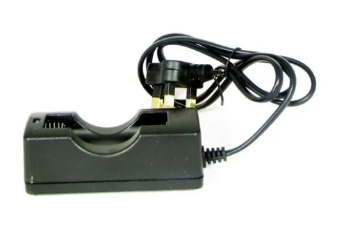 Predator 18650 Single Mains Charger