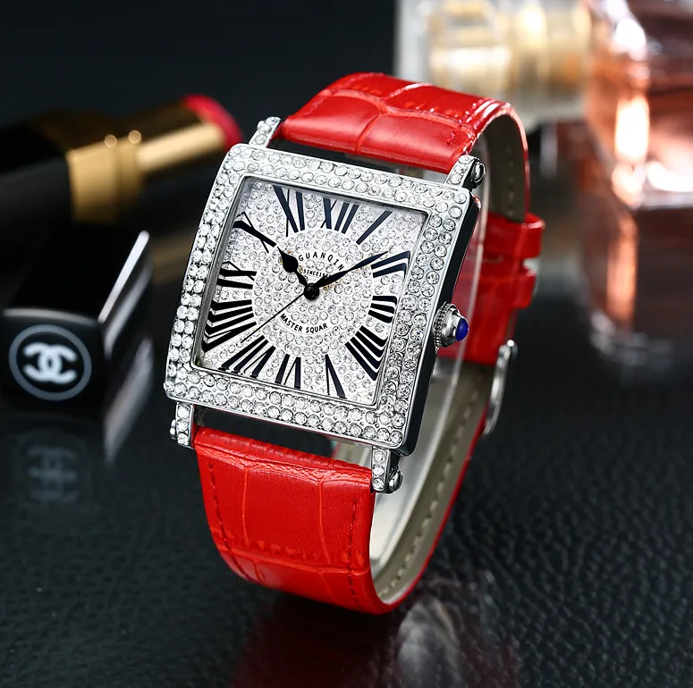 Shaking network red with the watch men's belt waterproof quartz watch ladies diamond couple women's watch